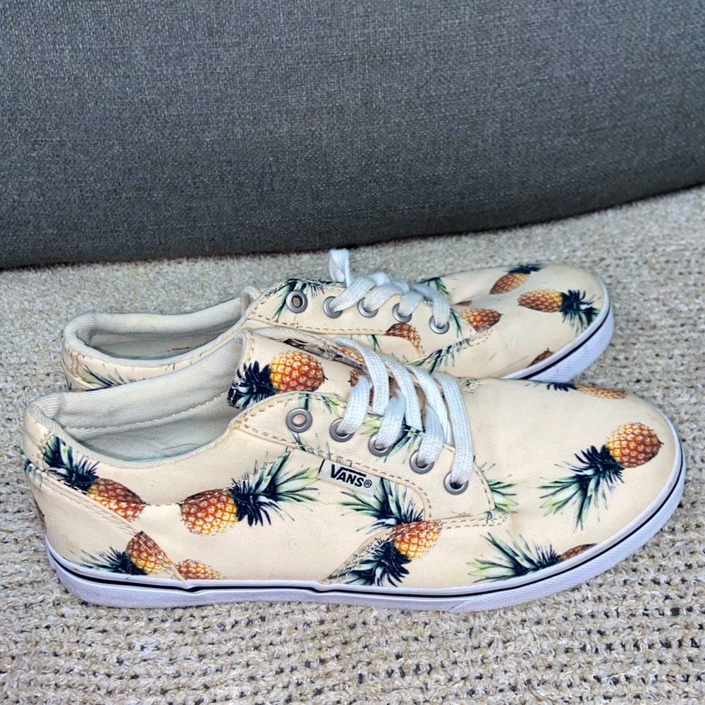 Vans Pineapple Print Lace Up Sneakers